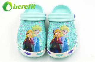 Kids EVA Clogs with Upper Digital Printing with FROZEN Design And The PVC Side Line